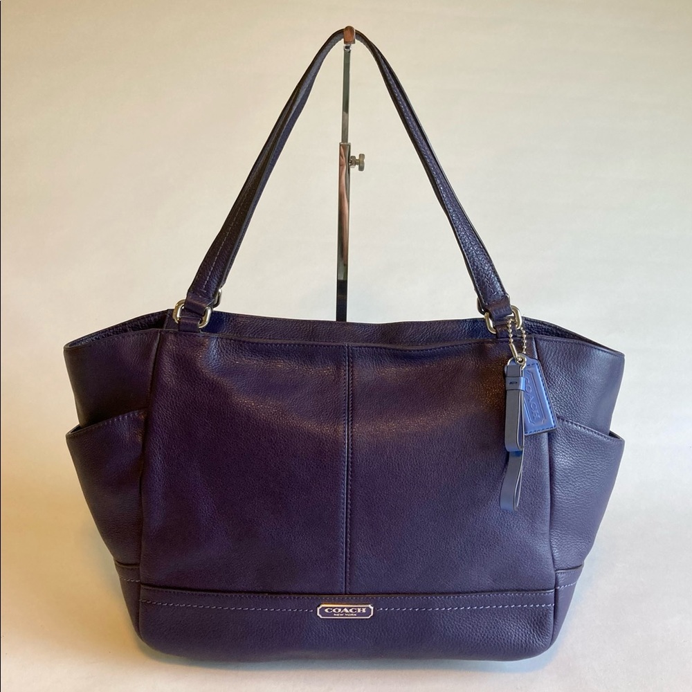 New Coach Navy Pebble Genuine Leather Tote